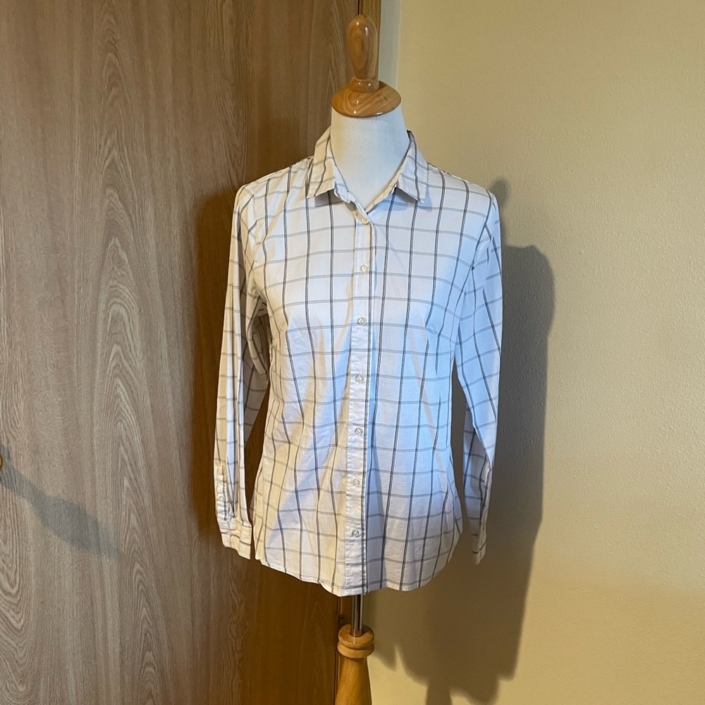 Apt 9 - Women’s Checkered Button-down - Size M